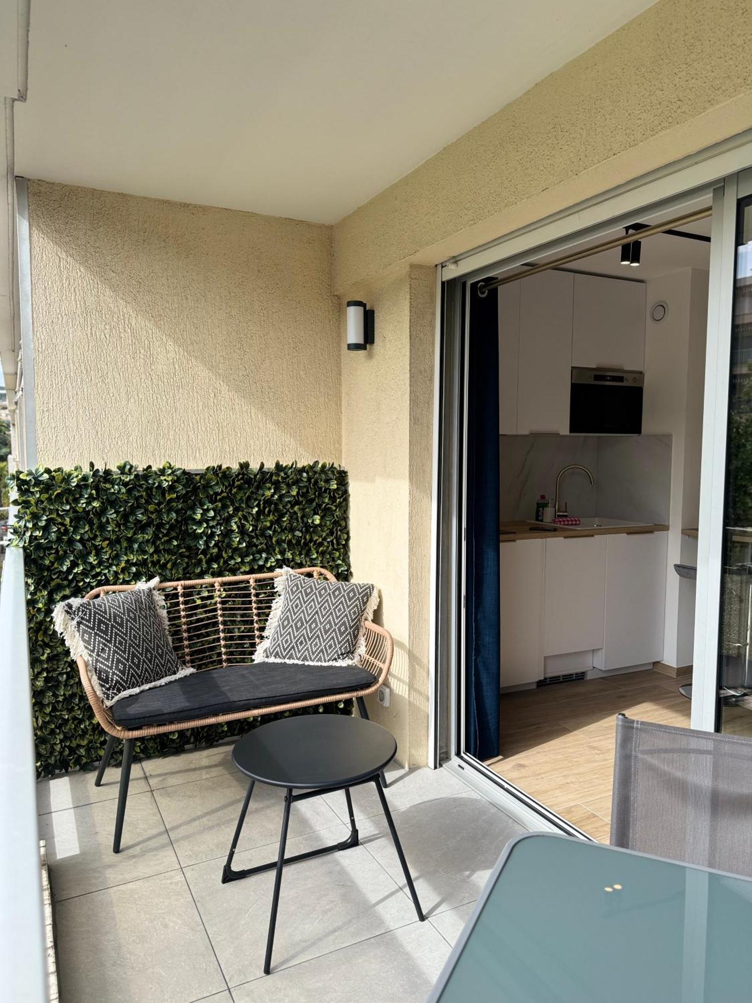 Cosy Appartement, Centre-Ville Cannes, Terrasse, Clim Εξωτερικό φωτογραφία