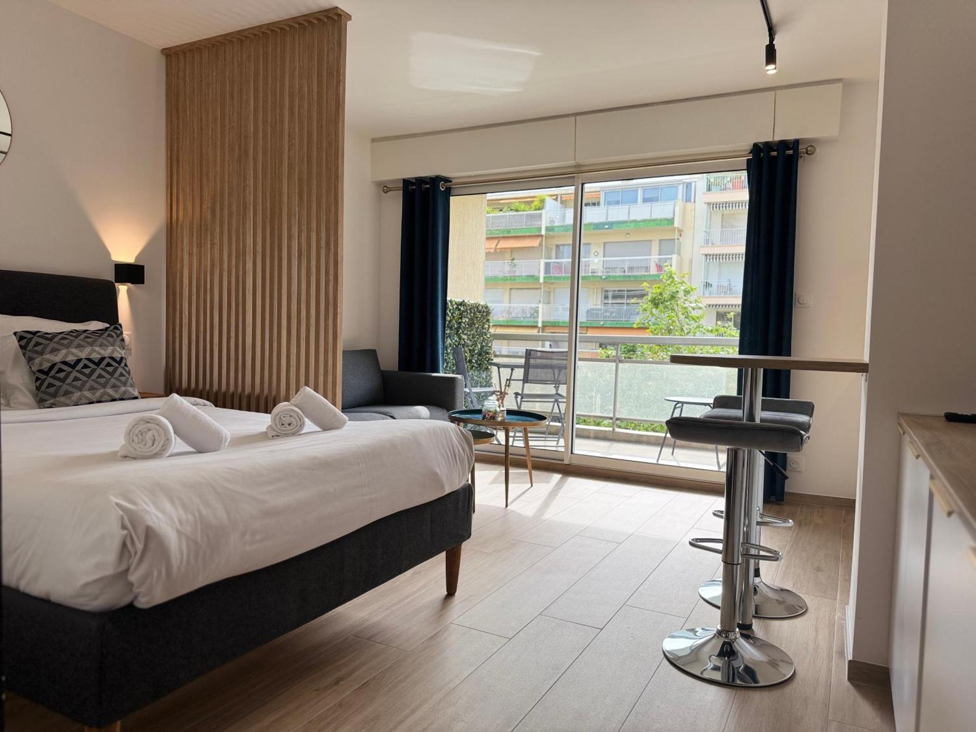 Cosy Appartement, Centre-Ville Cannes, Terrasse, Clim Εξωτερικό φωτογραφία